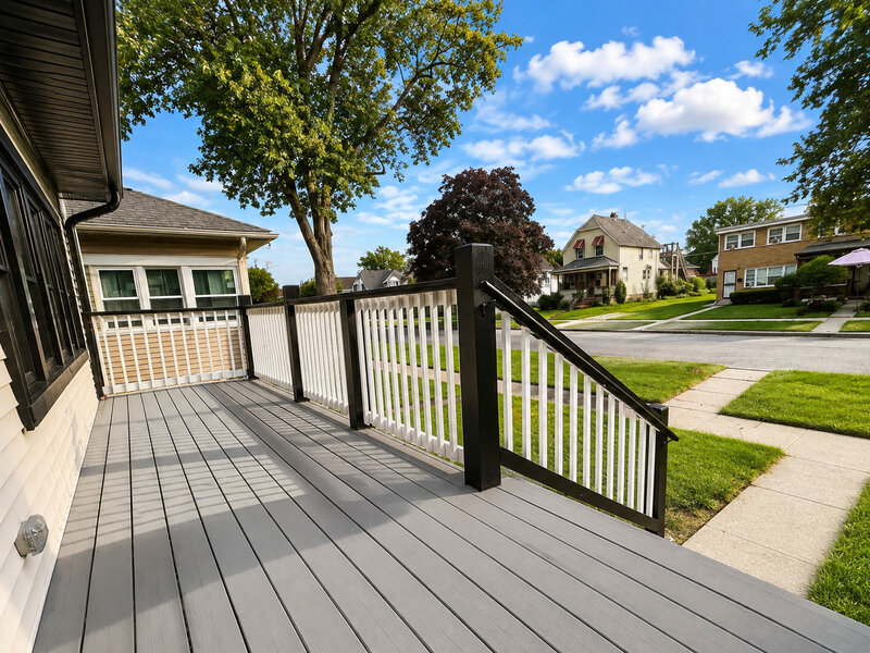139 S 12th Avenue Maywood IL 60153