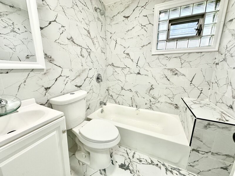 801 S 16th Avenue Maywood IL 60153