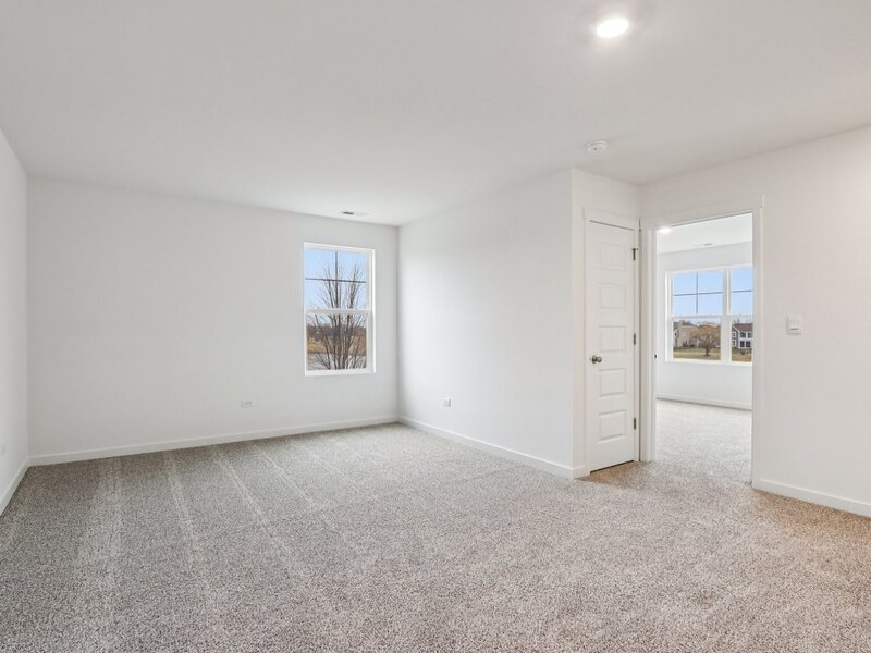 1868 Keating Drive Aurora IL 60503