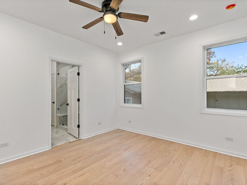 8611 Dorr Road Wonder Lake IL 60097