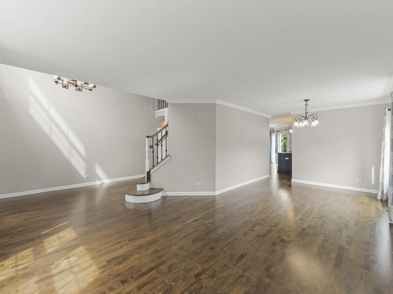 808 Livingston Court Naperville IL 60540