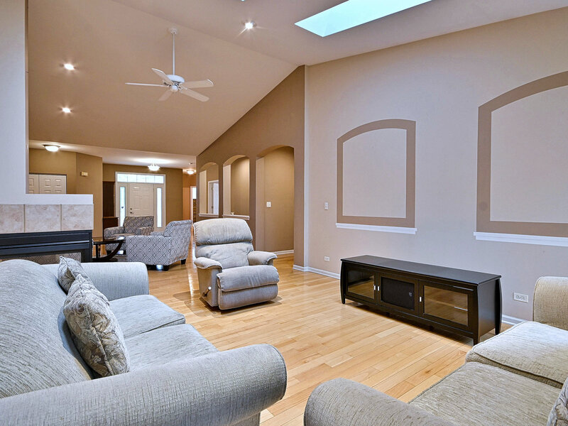 721 Clover Ridge Lane Itasca IL 60143