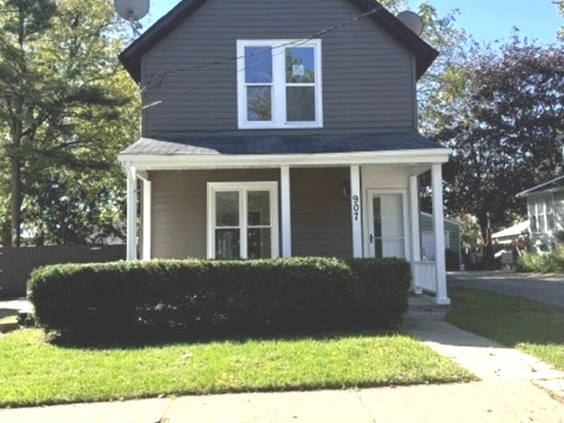 907 Porter Street Waukegan IL 60085