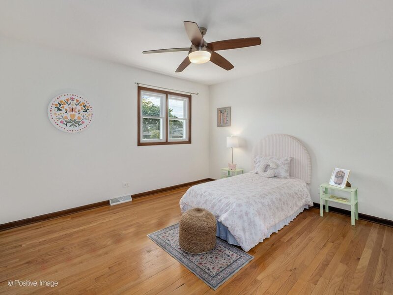 7014 Wilcox Avenue Darien IL 60561