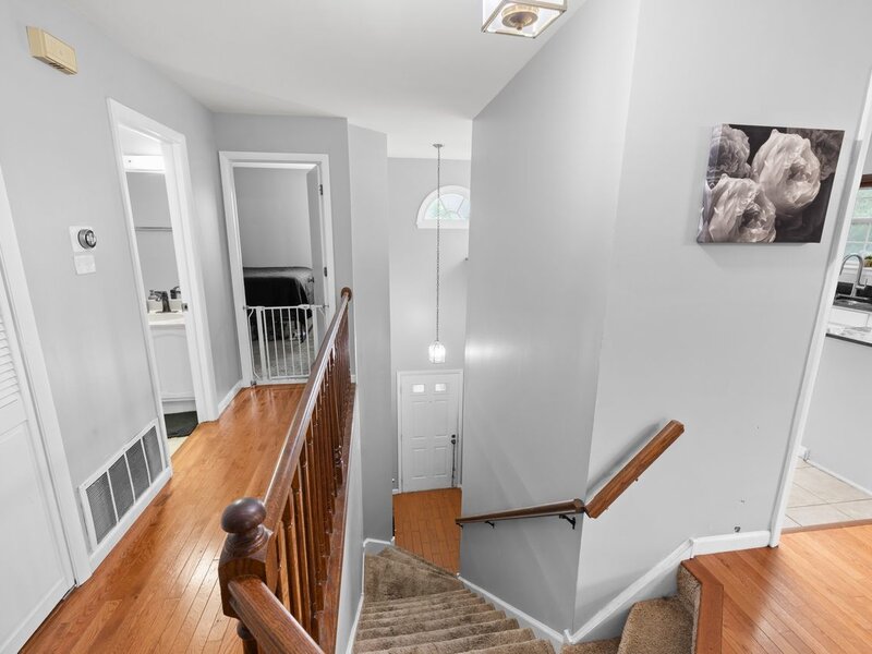 1913 Quaker Hollow Lane Streamwood IL 60107