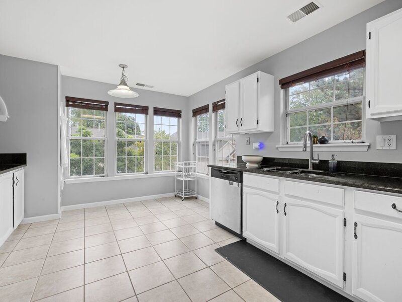 1913 Quaker Hollow Lane Streamwood IL 60107