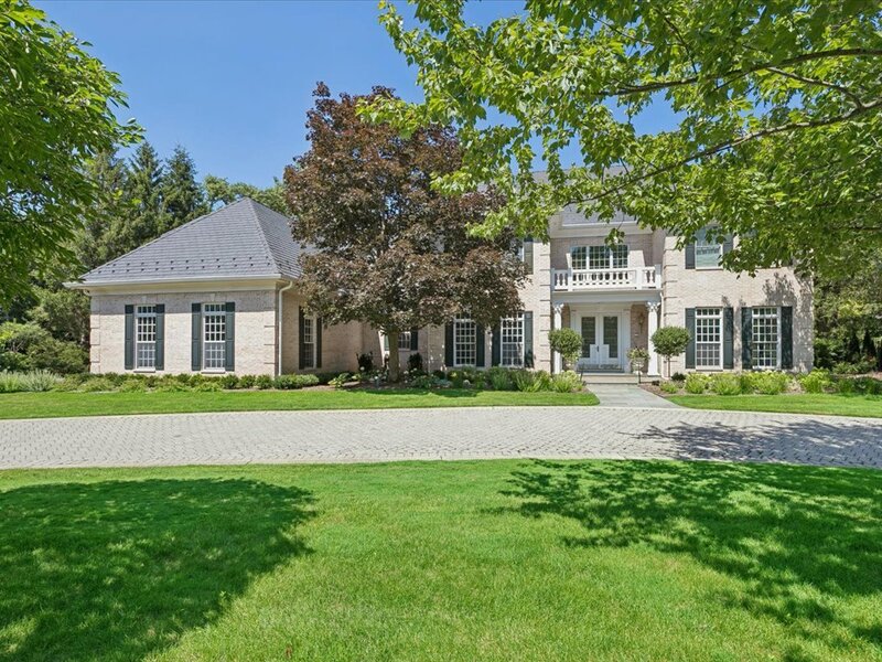 351 Wallace Road Lake Forest IL 60045