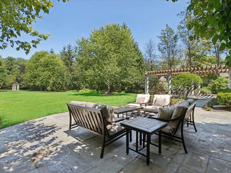 351 Wallace Road Lake Forest IL 60045