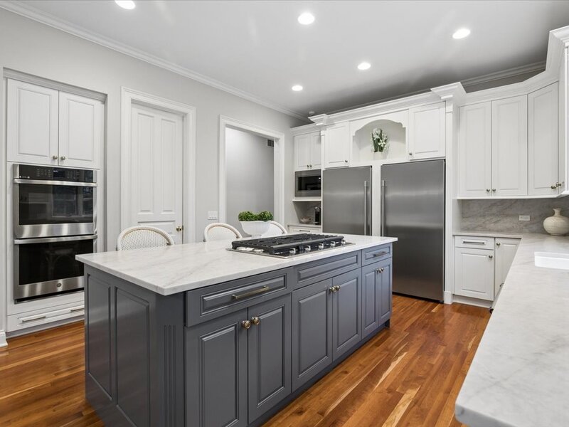 351 Wallace Road Lake Forest IL 60045