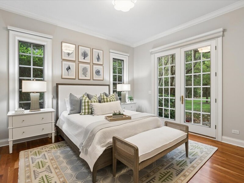 351 Wallace Road Lake Forest IL 60045