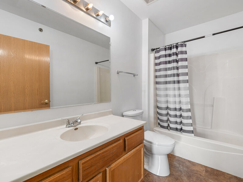 881 N Swift Road Addison IL 60101