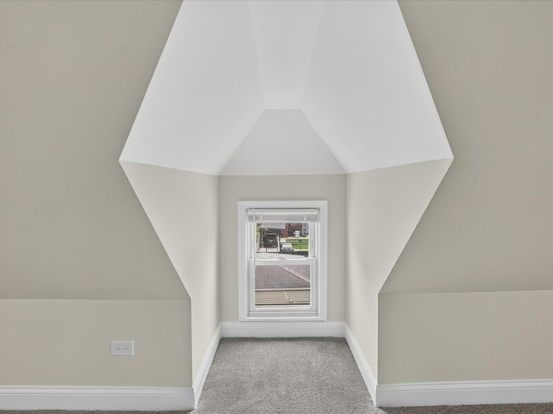 543 N Leclaire Avenue Chicago IL 60644