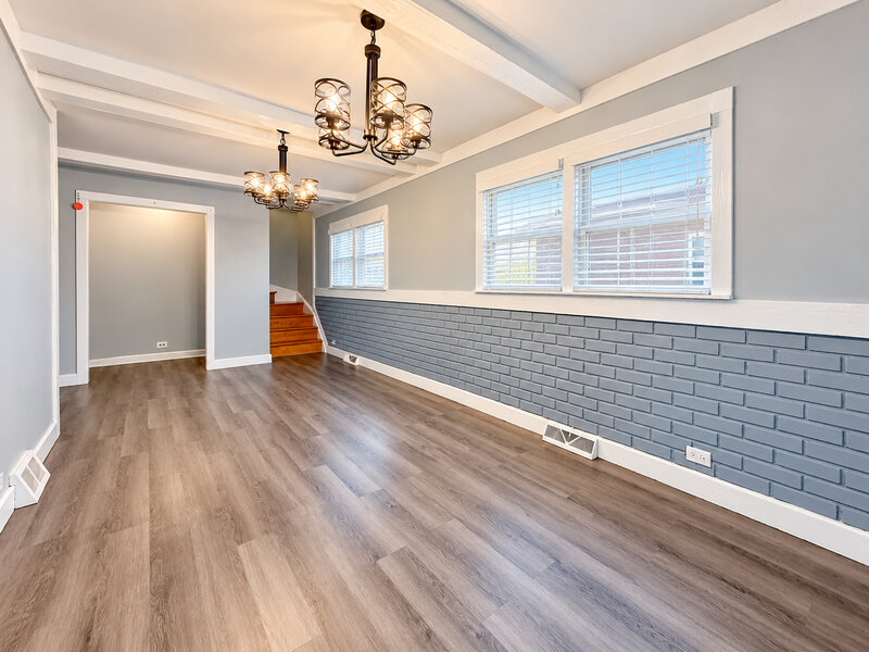 7052 W 64th Place Chicago IL 60638