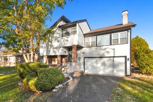 Photo of 17909 Chartres Court Hazel Crest IL 60429