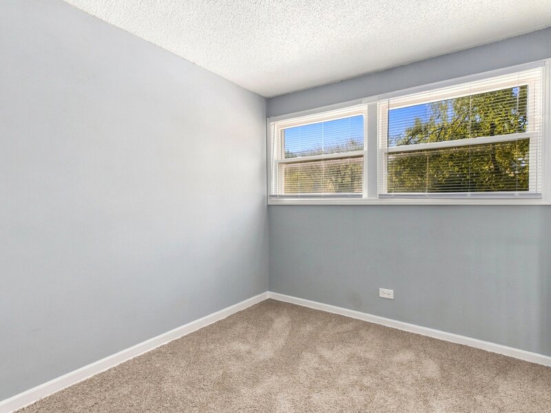 17909 Chartres Court Hazel Crest IL 60429