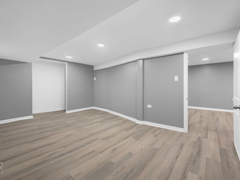 9549 S Calumet Avenue Chicago IL 60628