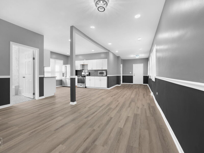 9549 S Calumet Avenue Chicago IL 60628