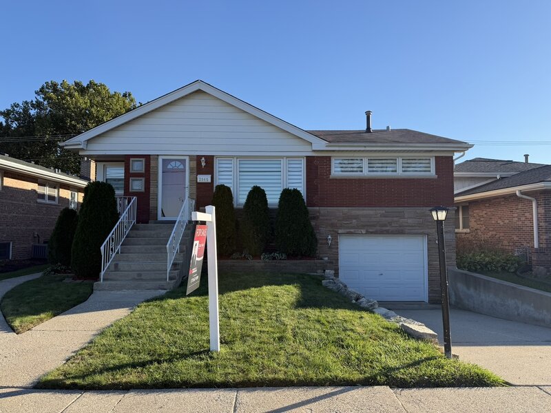 2845 W 91st Street Evergreen Park IL 60805