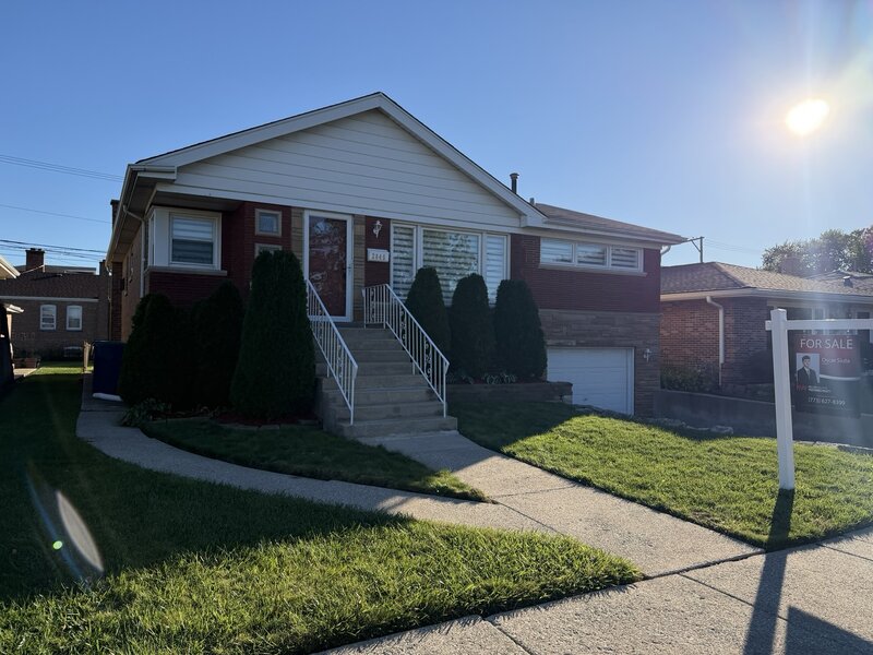 2845 W 91st Street Evergreen Park IL 60805