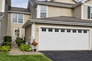Photo of 425 N Carlisle Court Round Lake IL 60073