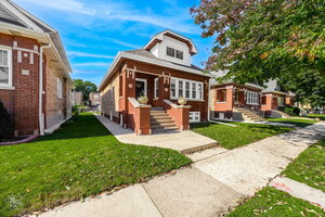 Photo of 1912 East Avenue Berwyn IL 60402