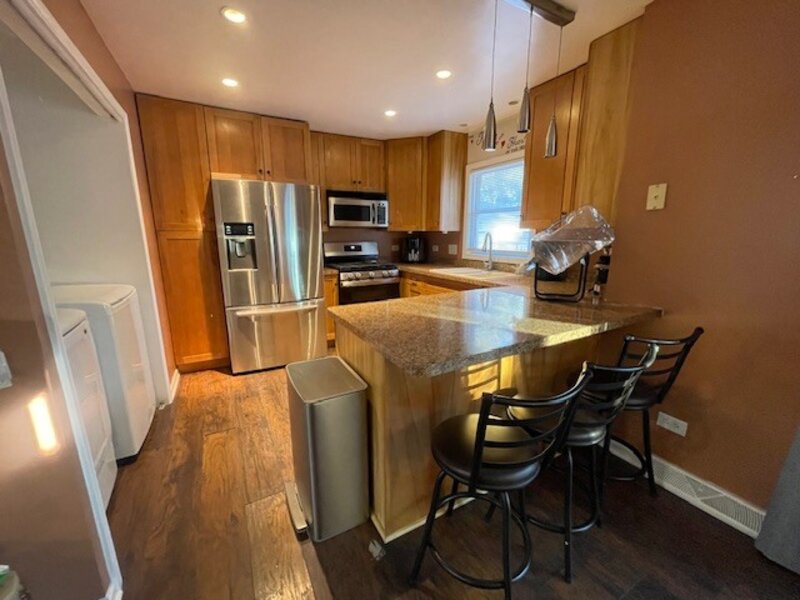 4709 Prairie Avenue Mchenry IL 60050