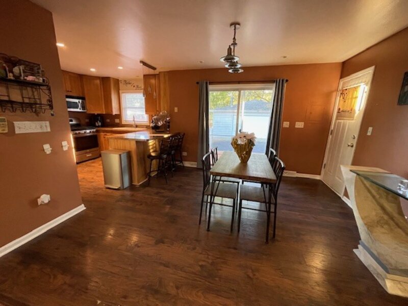 4709 Prairie Avenue Mchenry IL 60050
