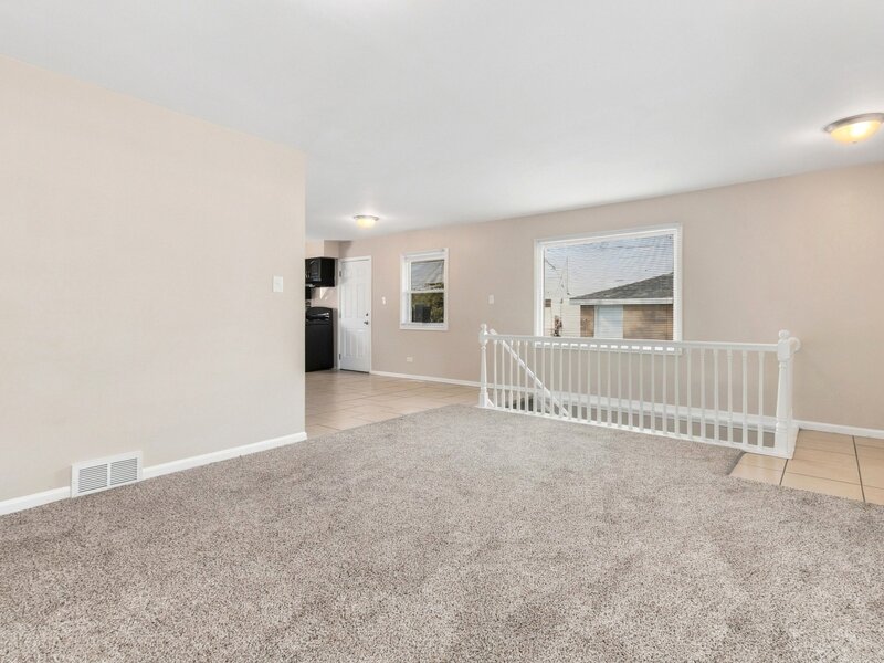 796 E 163rd Street South Holland IL 60473