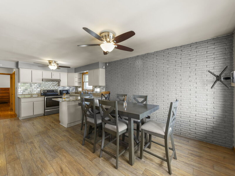 9429 Major Avenue Oak Lawn IL 60453