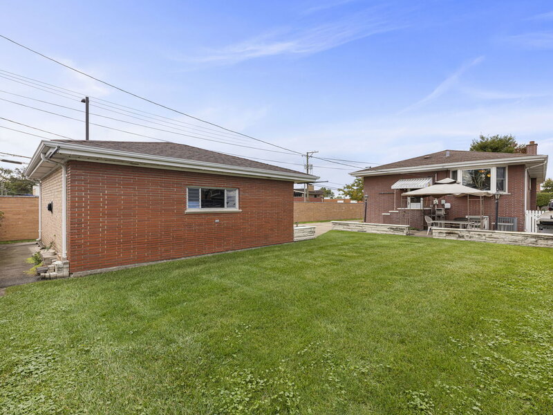 9429 Major Avenue Oak Lawn IL 60453