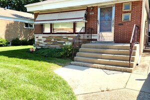 Photo of 14415 S Saginaw Avenue Burnham IL 60633