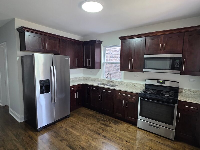 3507 W 60th Place Chicago IL 60629