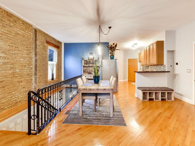 5201 S Blackstone Avenue Chicago IL 60615