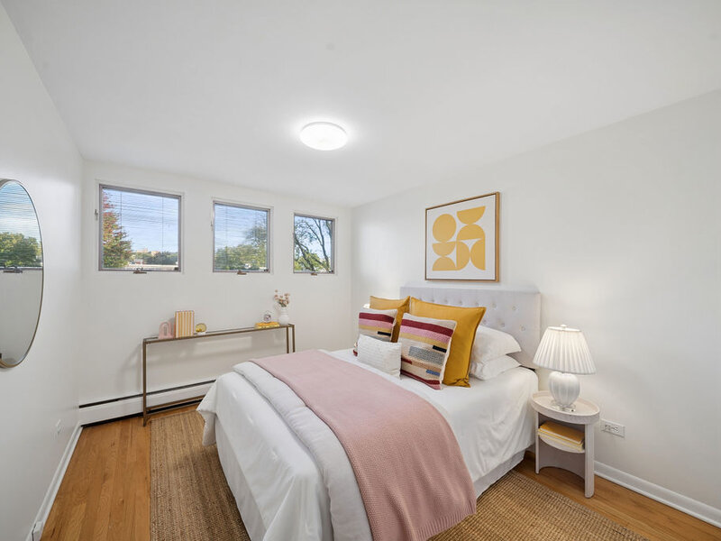 1470 E 56th Street Chicago IL 60637