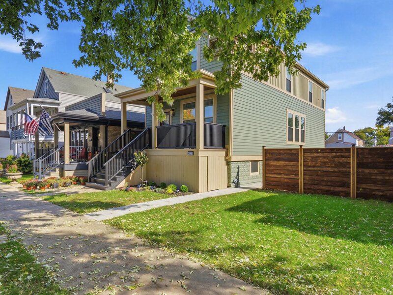1323 Home Avenue Berwyn IL 60402