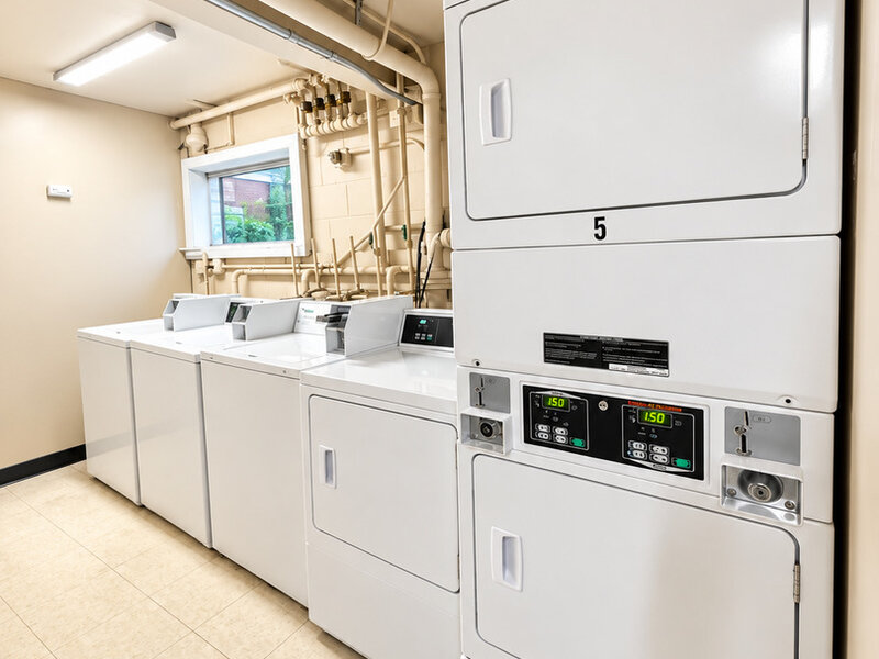1313 Rebecca Road Lombard IL 60148