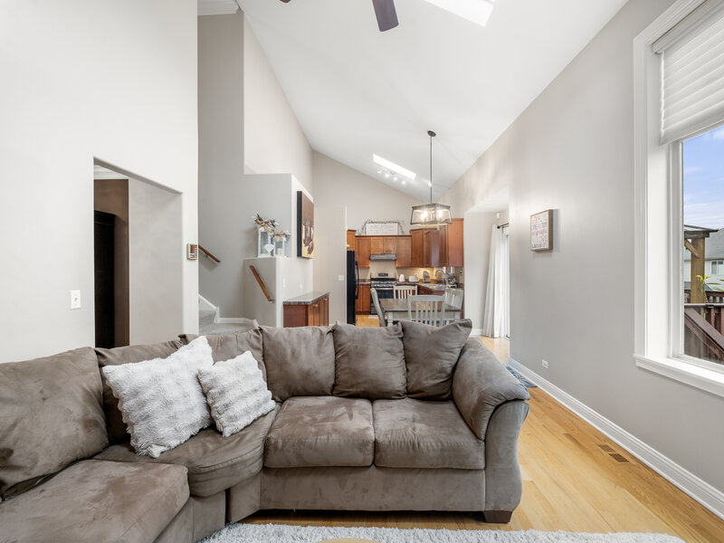 2135 Columbine Court Round Lake IL 60073