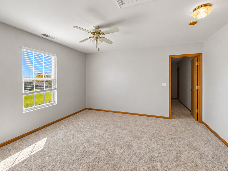 1071 Ellsworth Drive Grayslake IL 60030