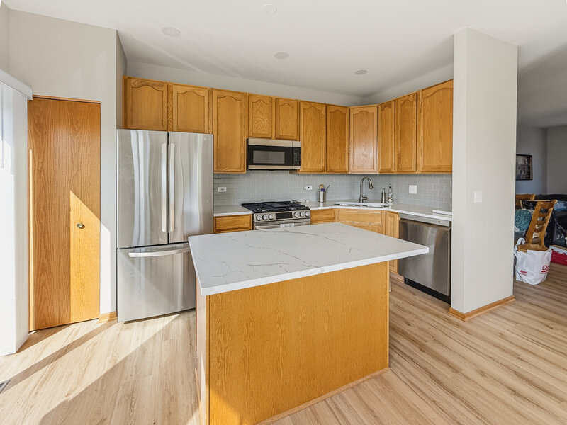1071 Ellsworth Drive Grayslake IL 60030