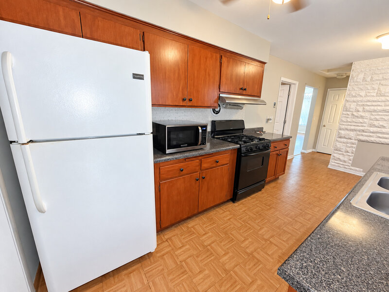 6812 W Higgins Avenue Chicago IL 60656