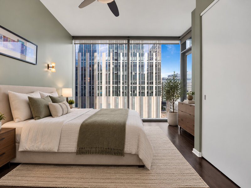 600 N Fairbanks Court Chicago IL 60611