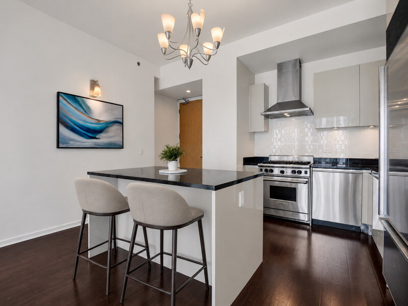 600 N Fairbanks Court Chicago IL 60611