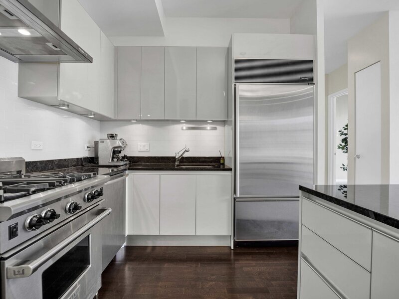 600 N Fairbanks Court Chicago IL 60611