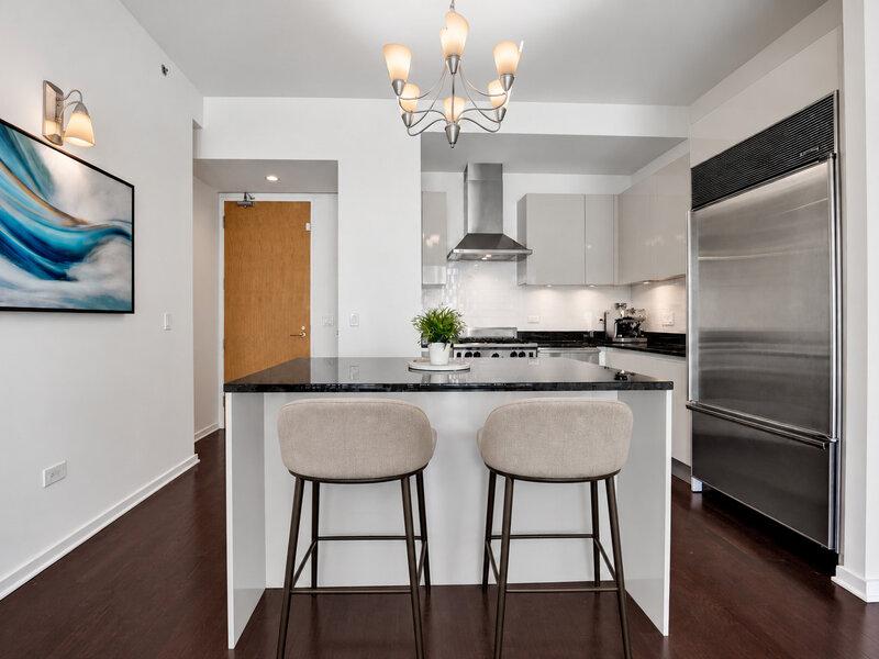 600 N Fairbanks Court Chicago IL 60611