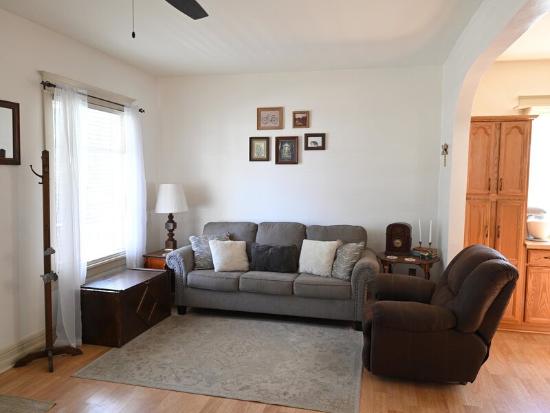 223 S Grand Avenue Bradley IL 60915