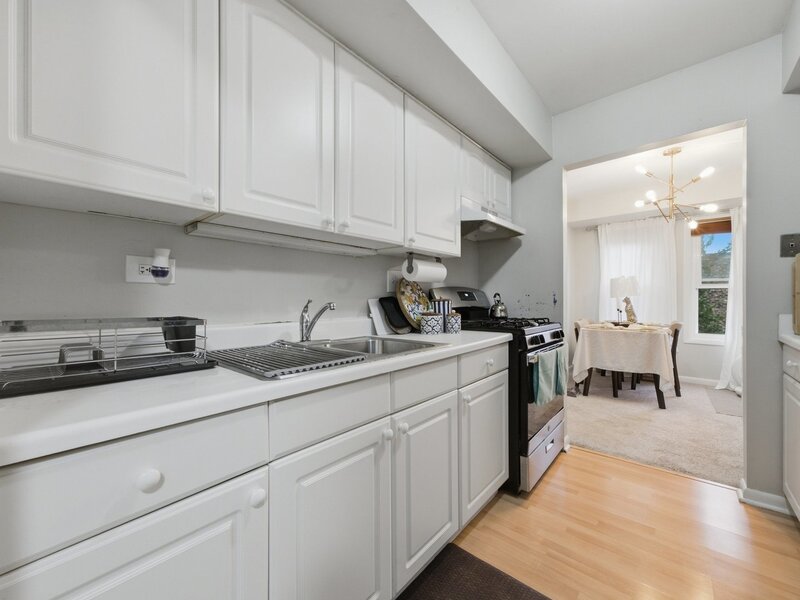 2214 Country Club Drive Woodridge IL 60517