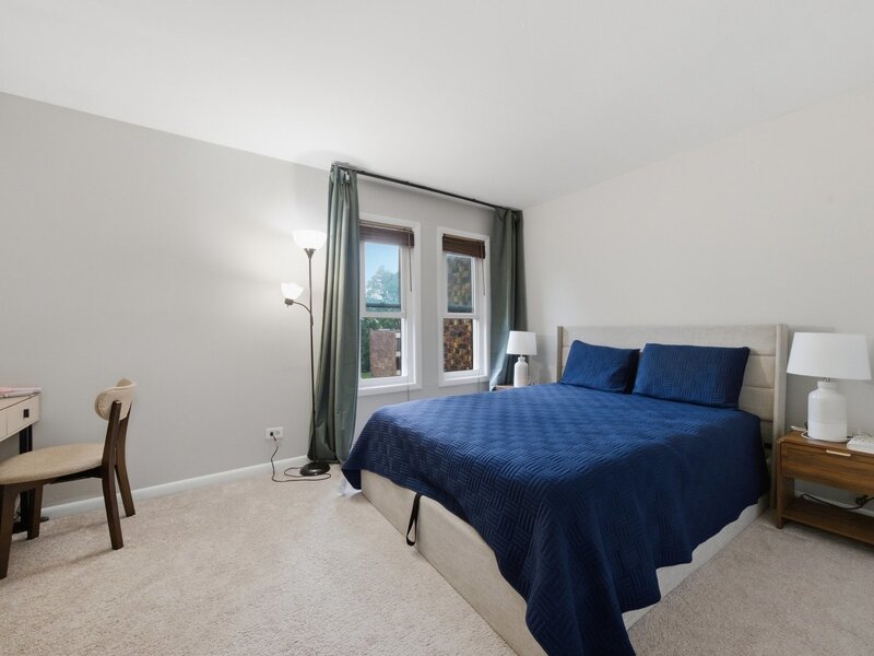 2214 Country Club Drive Woodridge IL 60517