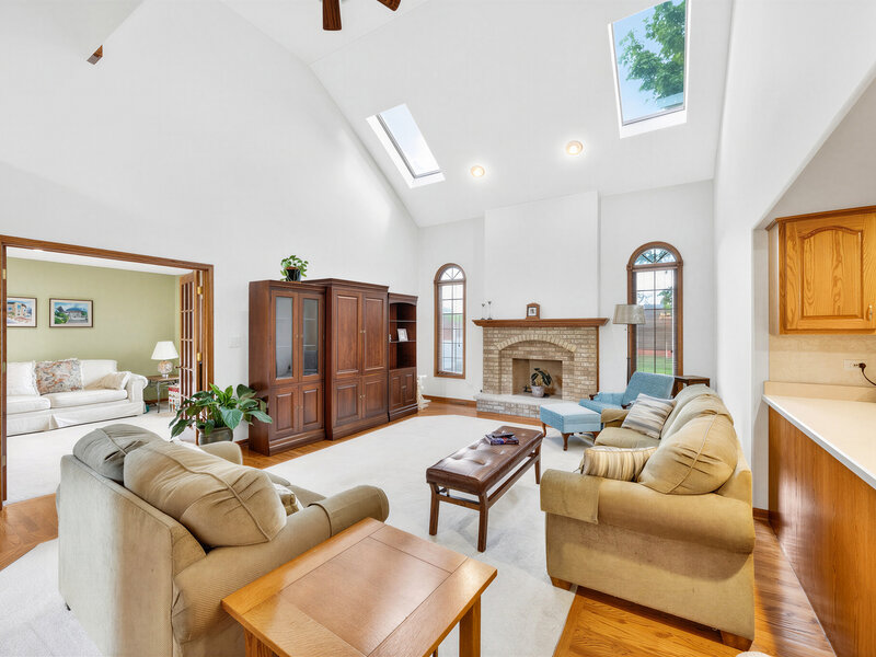8127 Abbey Road Tinley Park IL 60477
