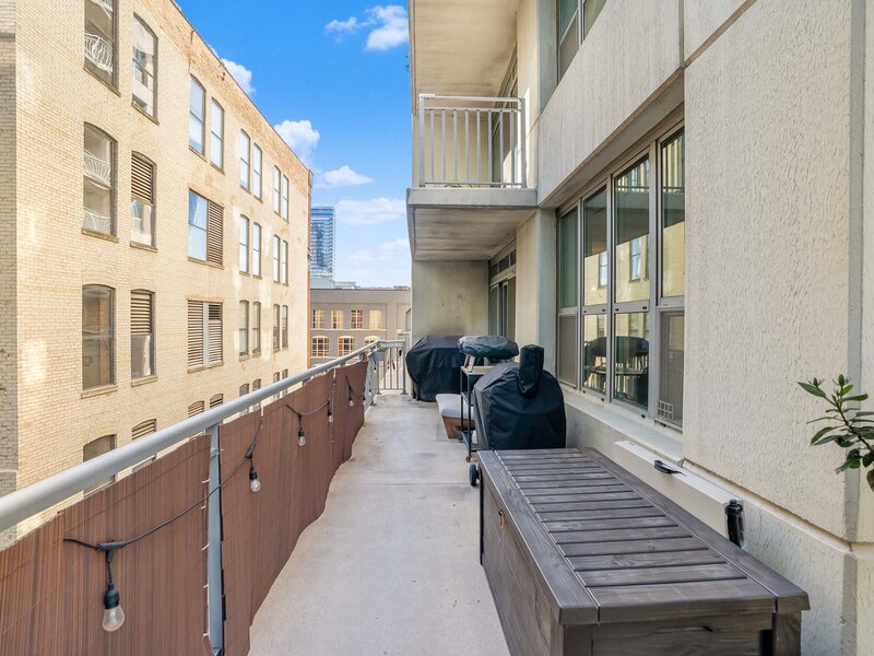 125 S Jefferson Street Chicago IL 60661