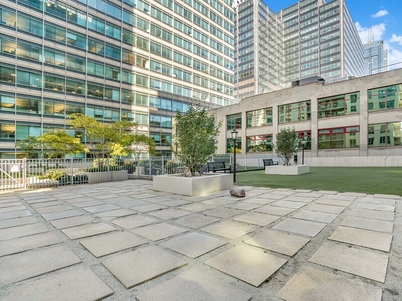 125 S Jefferson Street Chicago IL 60661